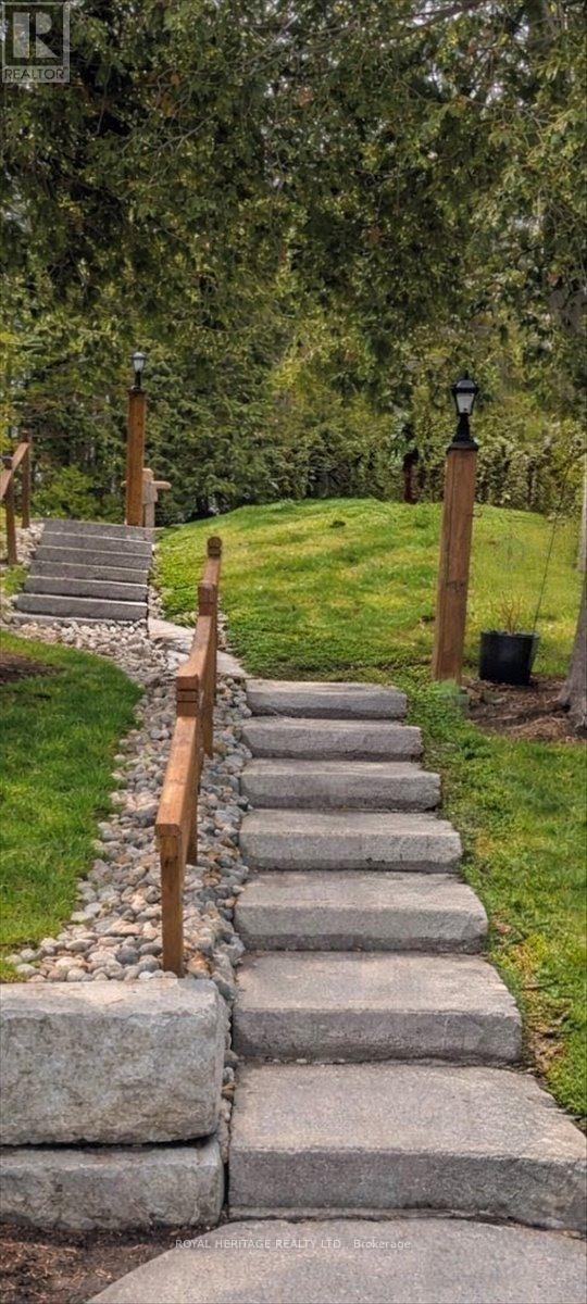 298 Fife Avenue, Selwyn, Ontario  K9J 6X3 - Photo 40 - X12922422