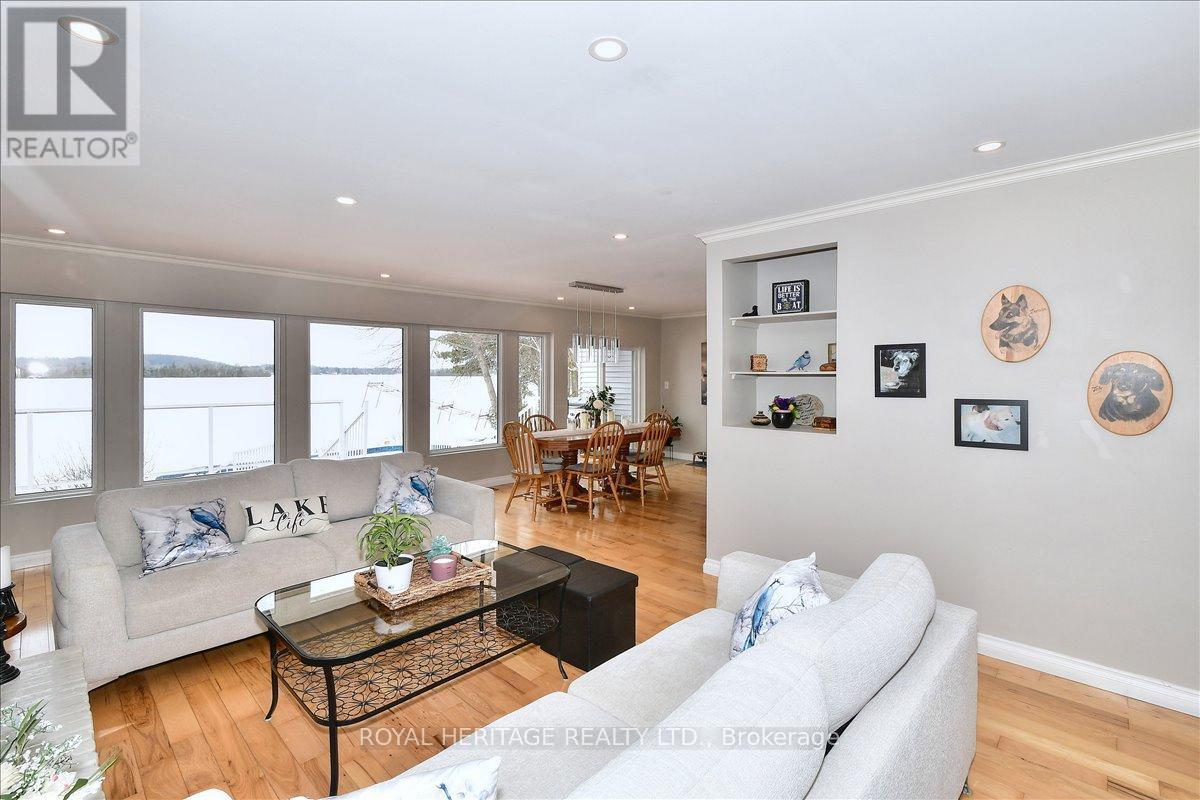 298 Fife Avenue, Selwyn, Ontario  K9J 6X3 - Photo 8 - X12922422