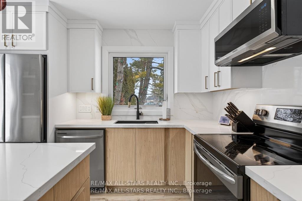 194 Snug Harbour Road, Kawartha Lakes (Fenelon), Ontario  K9V 4R6 - Photo 13 - X12922474