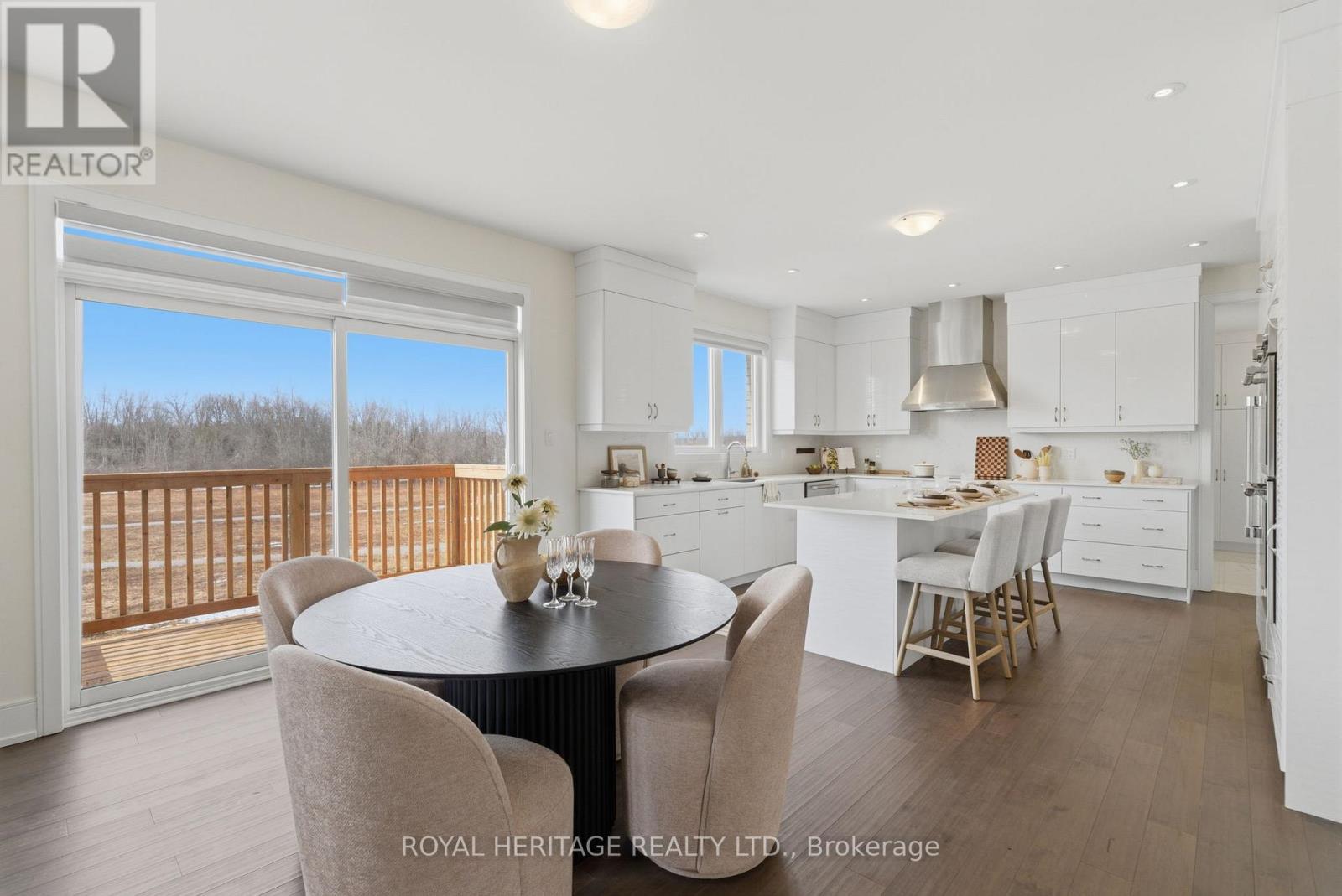 36 Golden Meadows Drive, Otonabee-South Monaghan, Ontario  K9J 0K6 - Photo 4 - X12922496