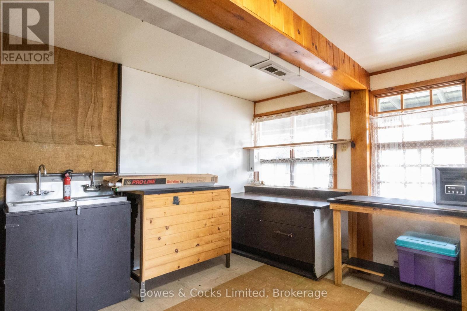 7 Old Hastings Road, Hastings Highlands (Monteagle Ward), Ontario  K0L 2S0 - Photo 9 - X12922882