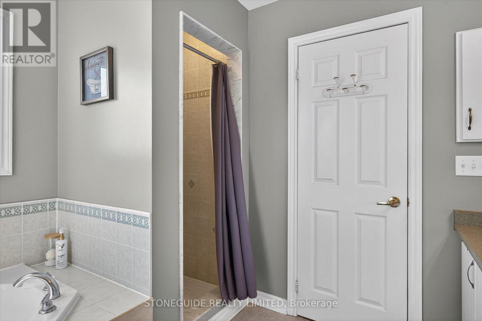 1726 Ravenwood Drive, Peterborough (Monaghan Ward 2), Ontario  K9K 2P6 - Photo 28 - X12922898