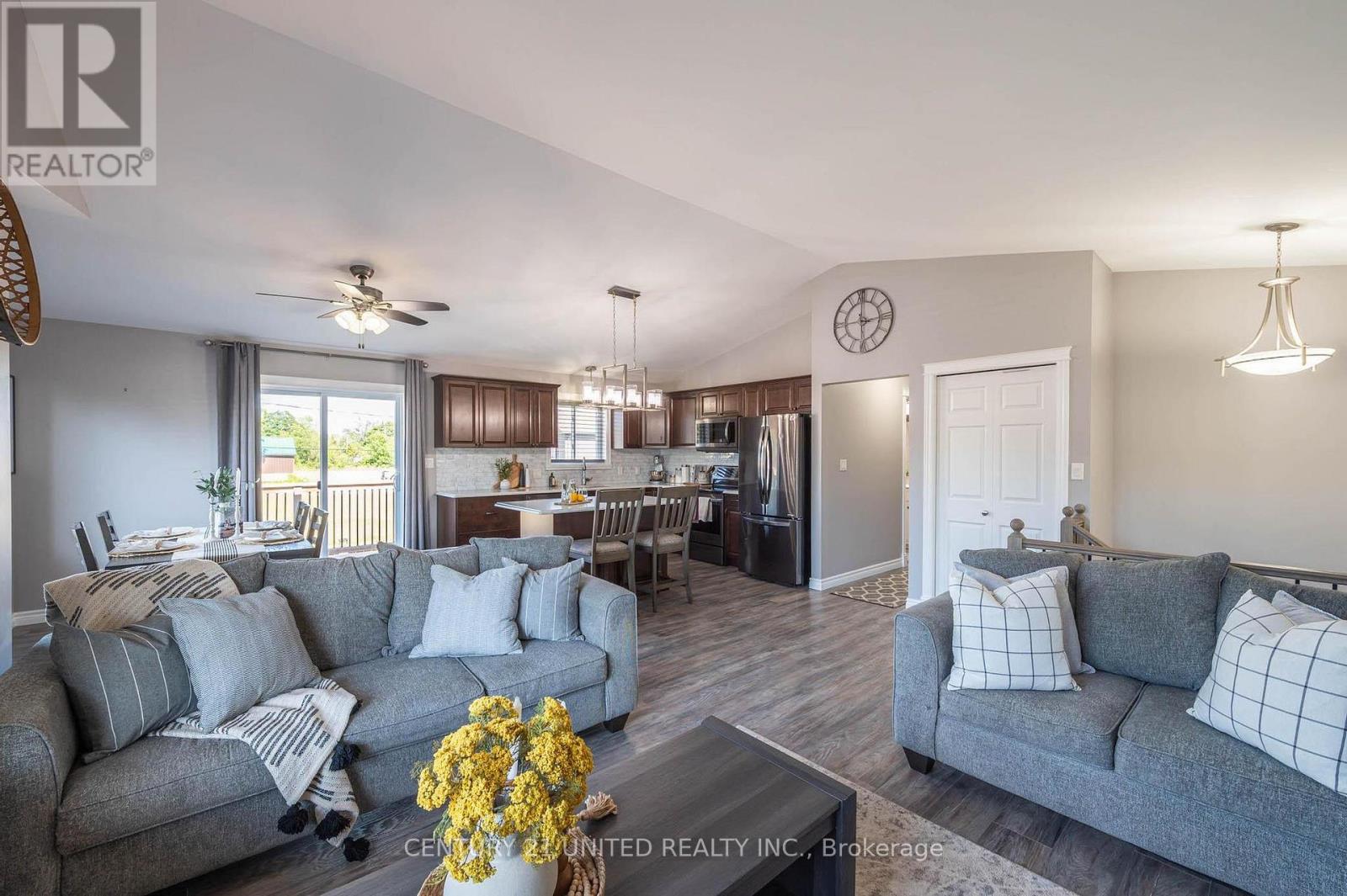 102 King Street W, Kawartha Lakes (Emily), Ontario  K0L 2W0 - Photo 4 - X12923356