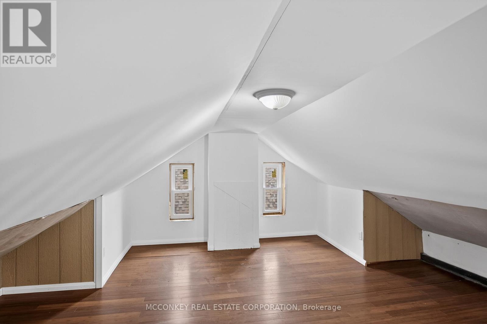 639 Rubidge Street, Peterborough (Town Ward 3), Ontario  K9H 4E9 - Photo 20 - X12923412