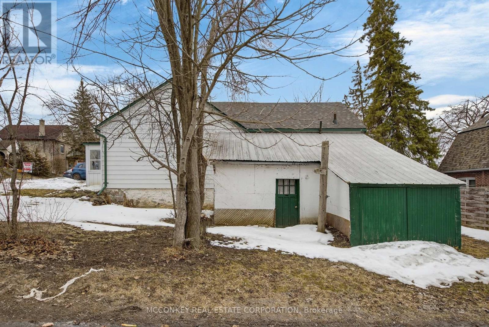 639 Rubidge Street, Peterborough (Town Ward 3), Ontario  K9H 4E9 - Photo 23 - X12923412