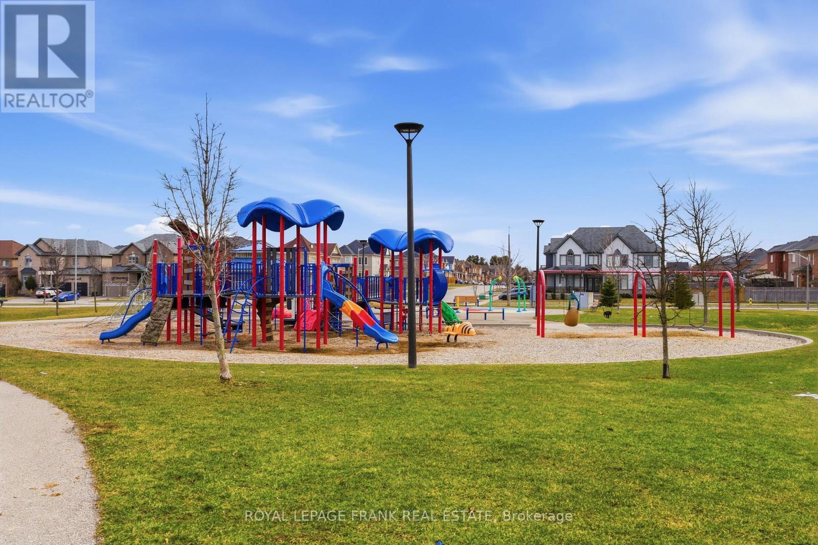 23 Wamsley Crescent, Clarington (Newcastle), Ontario  L1B 0W1 - Photo 50 - E12923606