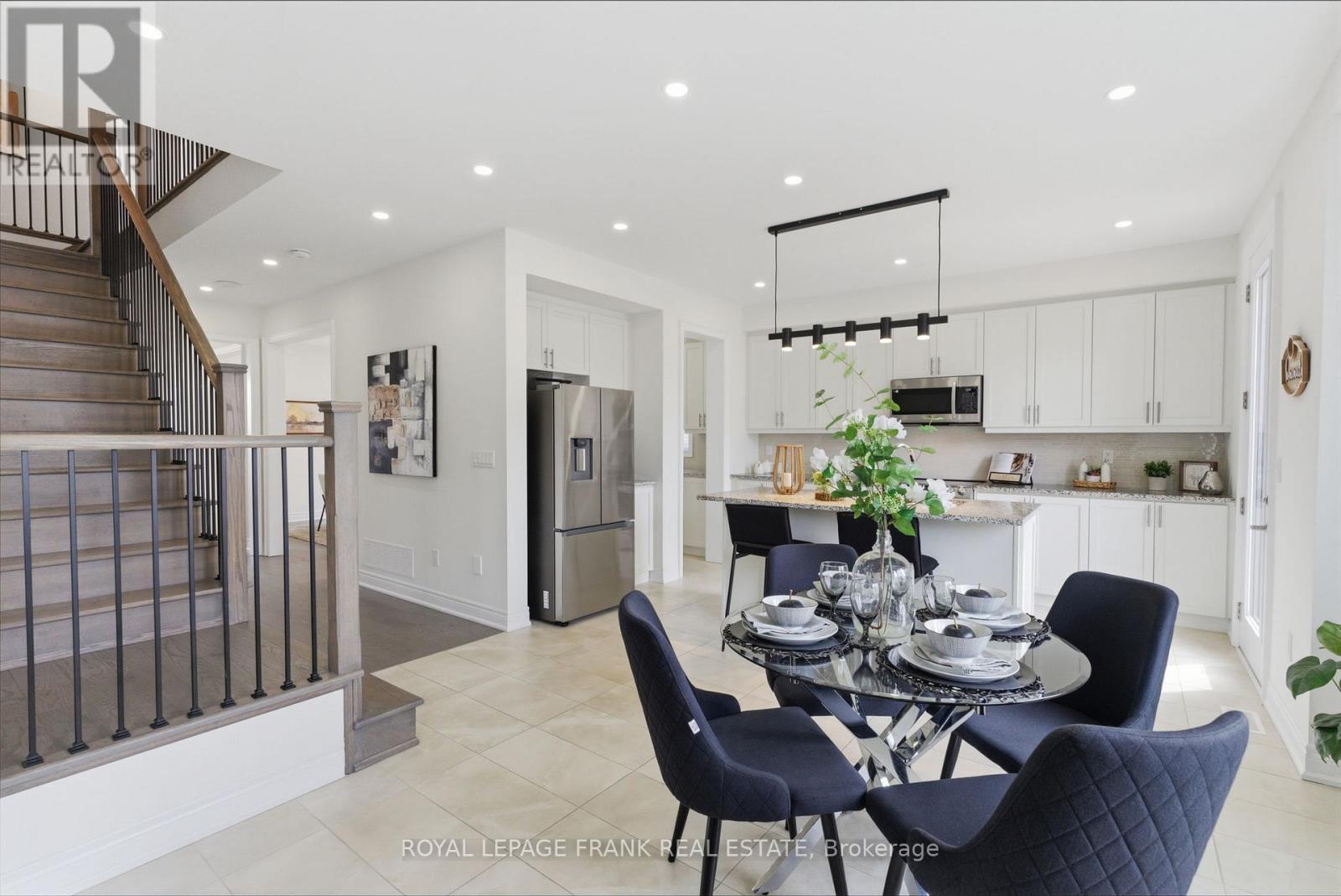 23 Wamsley Crescent, Clarington (Newcastle), Ontario  L1B 0W1 - Photo 6 - E12923606