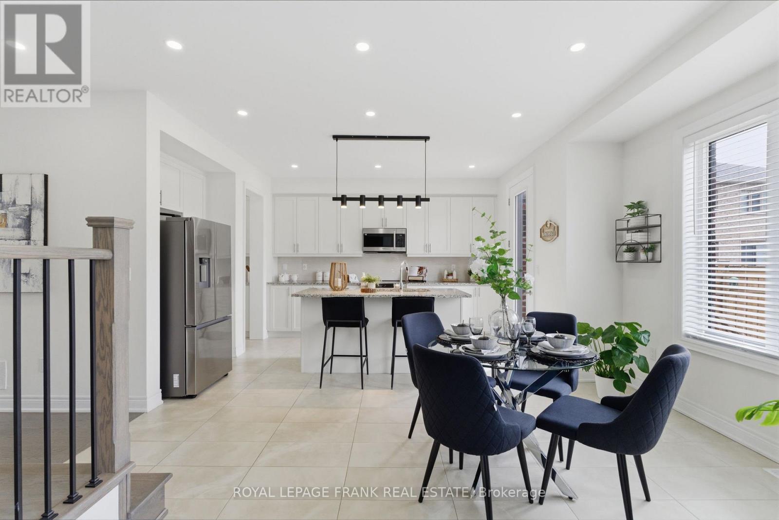 23 Wamsley Crescent, Clarington (Newcastle), Ontario  L1B 0W1 - Photo 7 - E12923606