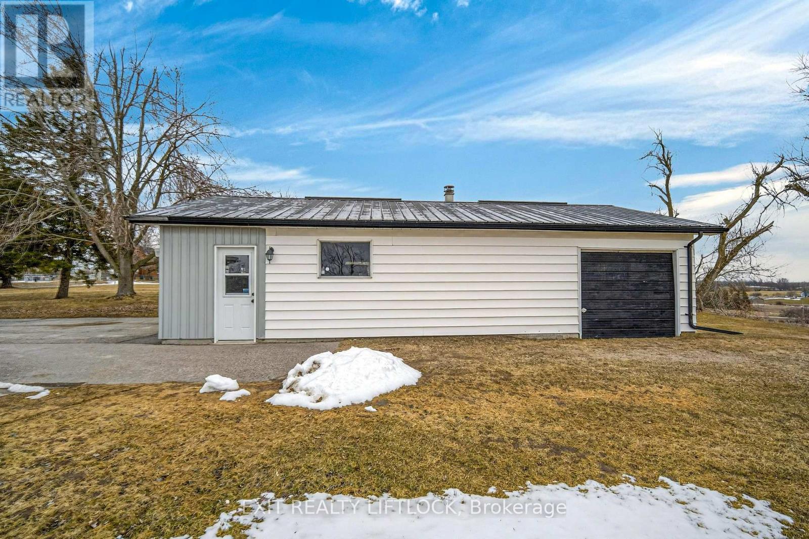 2289 Base Line Road, Otonabee-South Monaghan, Ontario  K9J 6X9 - Photo 29 - X12923694