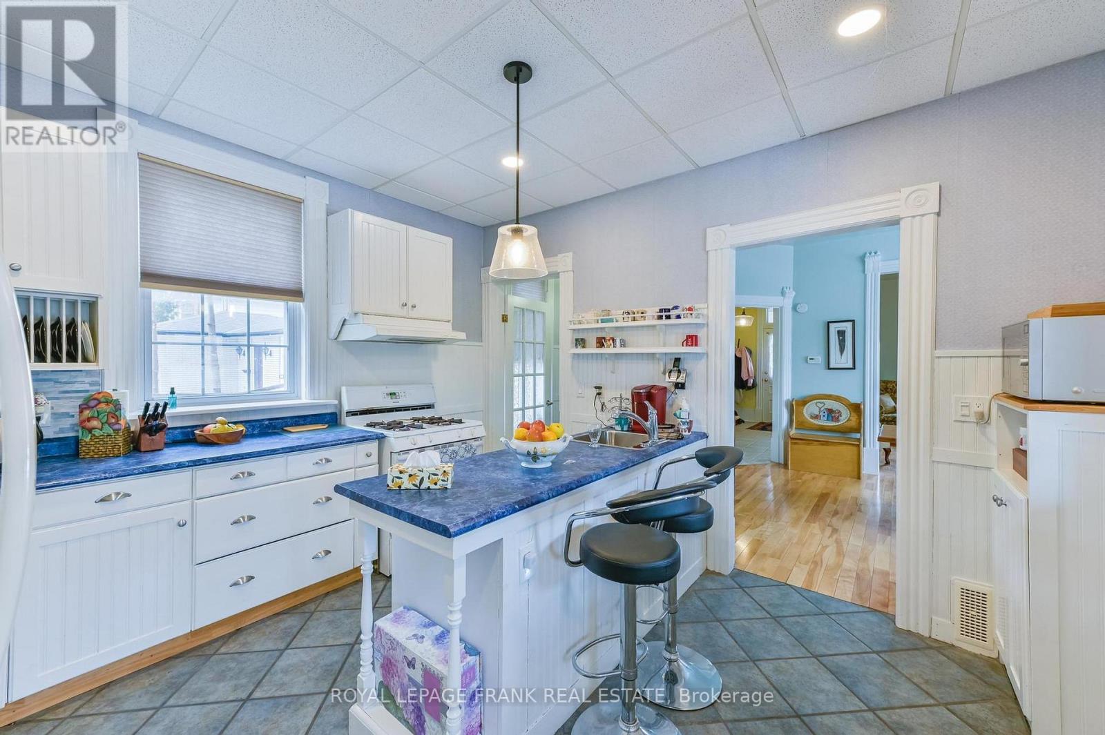 865 Parkhill Road W, Peterborough (Monaghan Ward 2), Ontario  K9J 6P2 - Photo 13 - X12923916