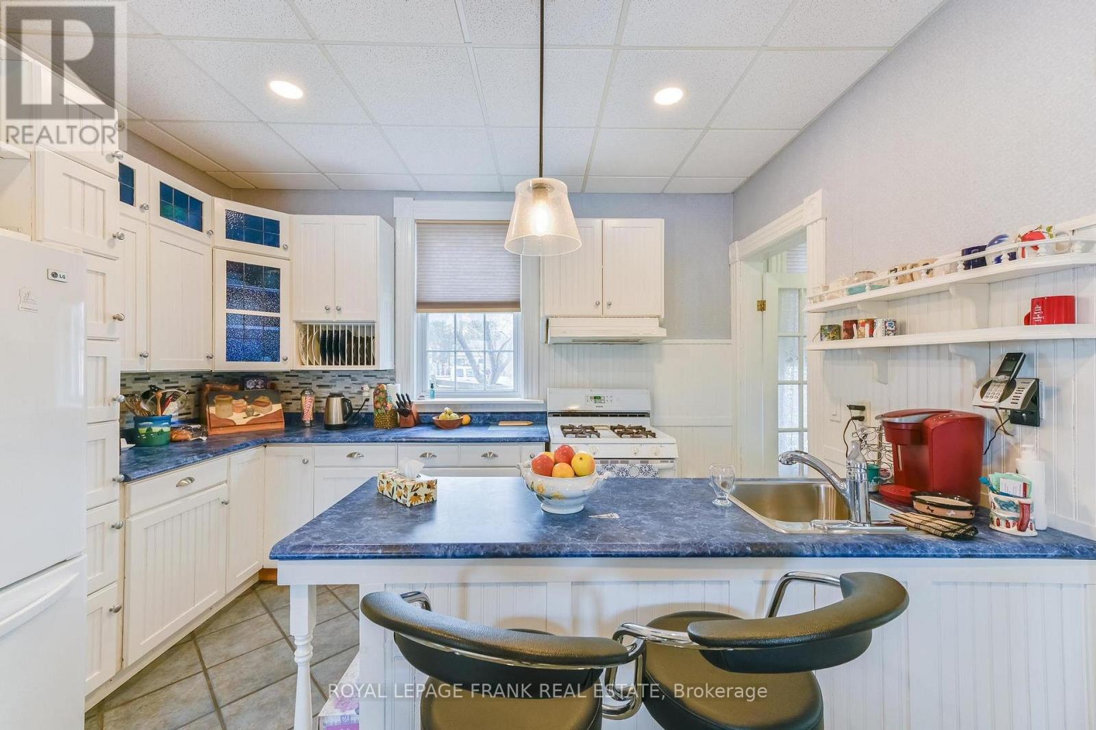 865 Parkhill Road W, Peterborough (Monaghan Ward 2), Ontario  K9J 6P2 - Photo 16 - X12923916