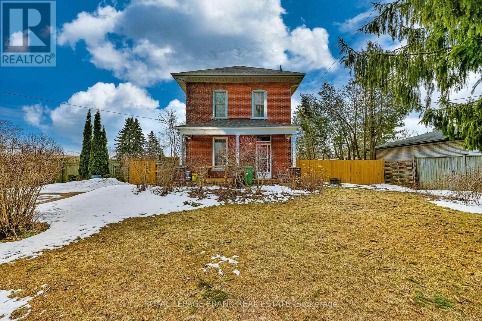 865 Parkhill Road W, Peterborough (Monaghan Ward 2), Ontario  K9J 6P2 - Photo 2 - X12923916