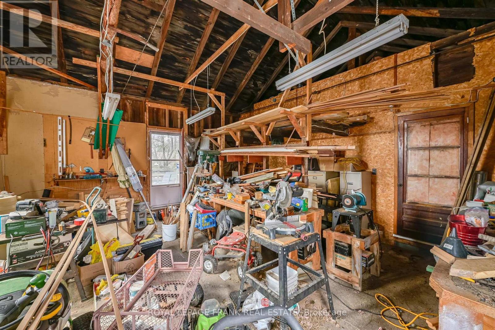 865 Parkhill Road W, Peterborough (Monaghan Ward 2), Ontario  K9J 6P2 - Photo 35 - X12923916