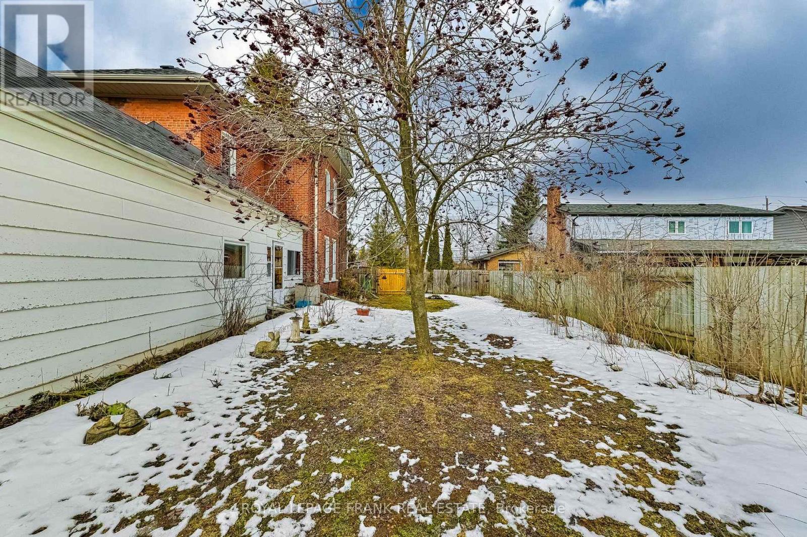 865 Parkhill Road W, Peterborough (Monaghan Ward 2), Ontario  K9J 6P2 - Photo 40 - X12923916