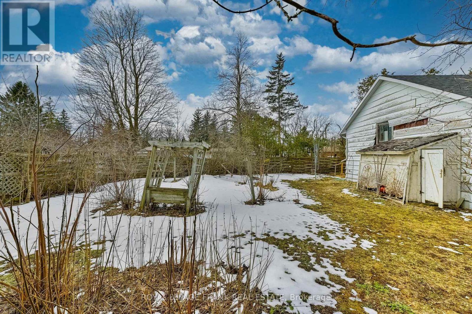 865 Parkhill Road W, Peterborough (Monaghan Ward 2), Ontario  K9J 6P2 - Photo 41 - X12923916