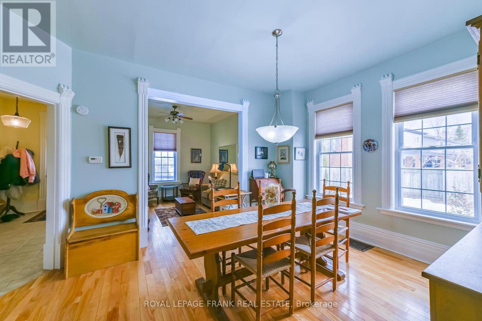 865 Parkhill Road W, Peterborough (Monaghan Ward 2), Ontario  K9J 6P2 - Photo 8 - X12923916