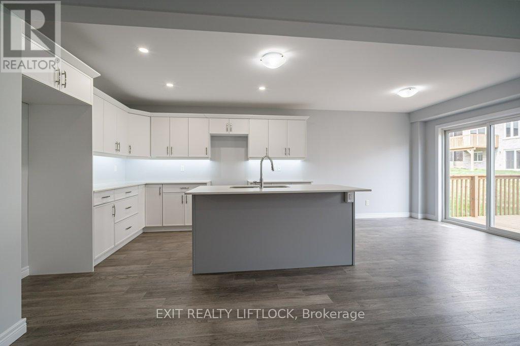 238 O Neil Street, Peterborough (Monaghan Ward 2), Ontario  K9K 0H1 - Photo 15 - X12924374