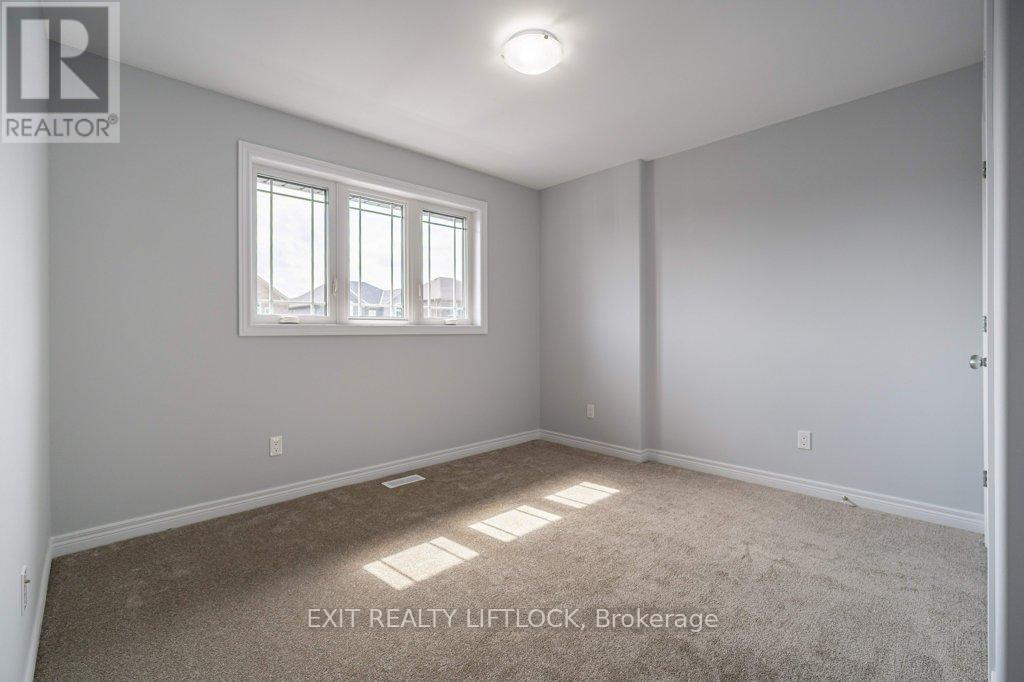 238 O Neil Street, Peterborough (Monaghan Ward 2), Ontario  K9K 0H1 - Photo 19 - X12924374