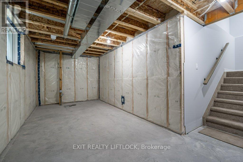 238 O Neil Street, Peterborough (Monaghan Ward 2), Ontario  K9K 0H1 - Photo 26 - X12924374