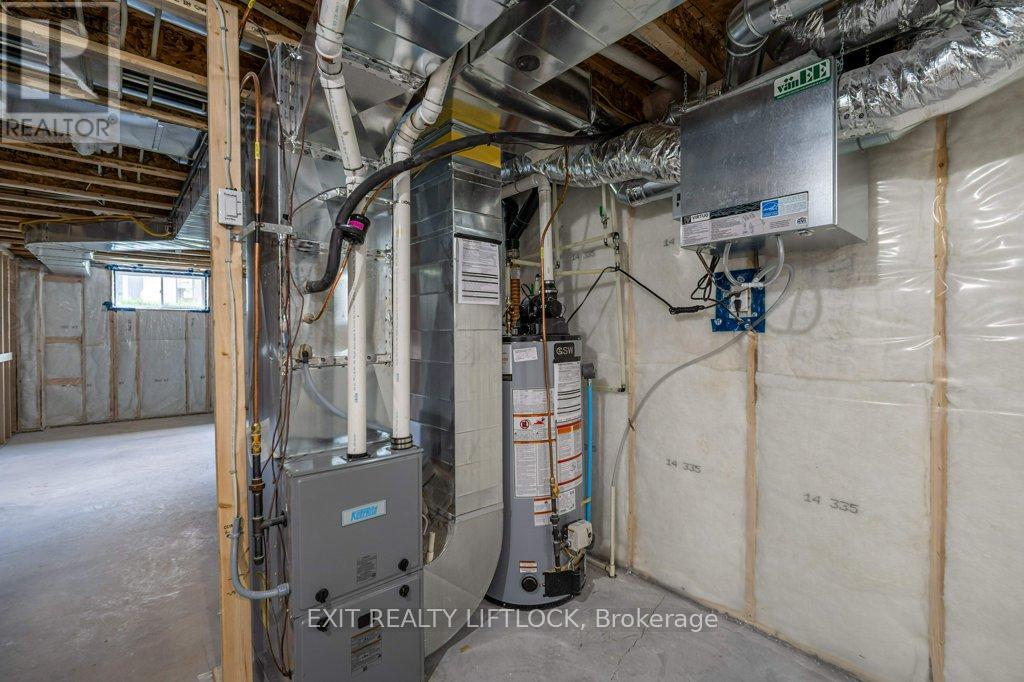 238 O Neil Street, Peterborough (Monaghan Ward 2), Ontario  K9K 0H1 - Photo 29 - X12924374