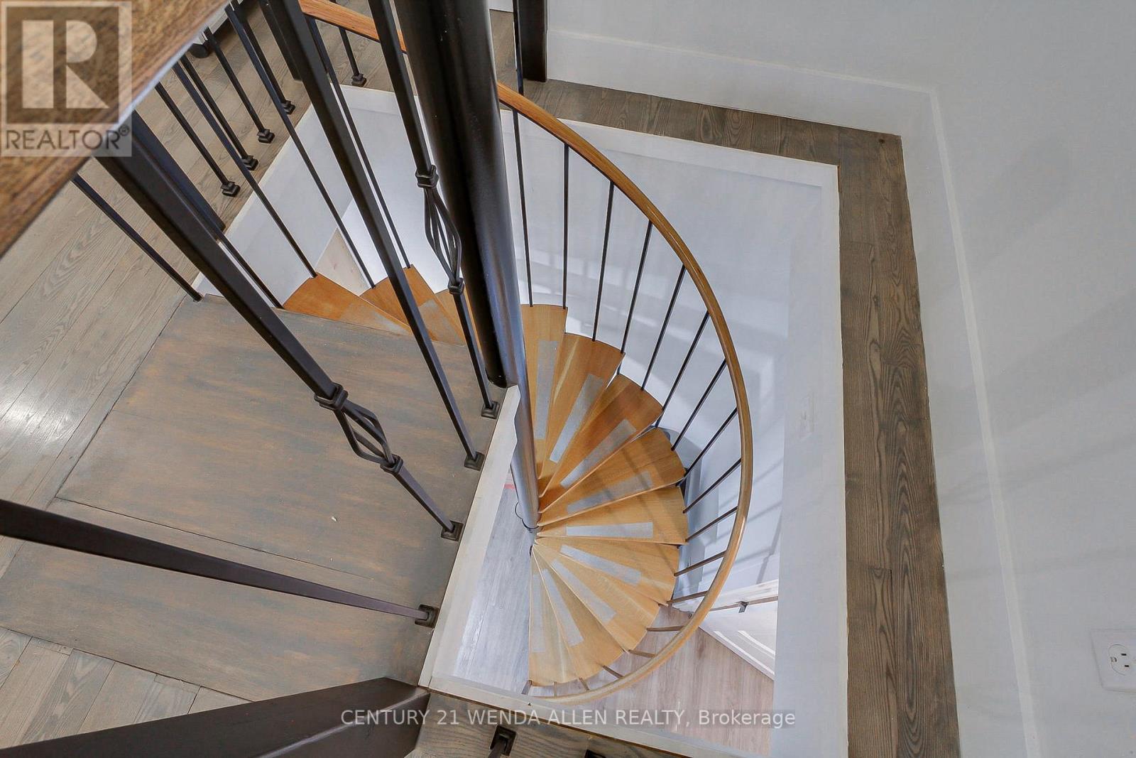 24 Maple Grove Road, Kawartha Lakes (Lindsay), Ontario  K9V 4R6 - Photo 22 - X12924146