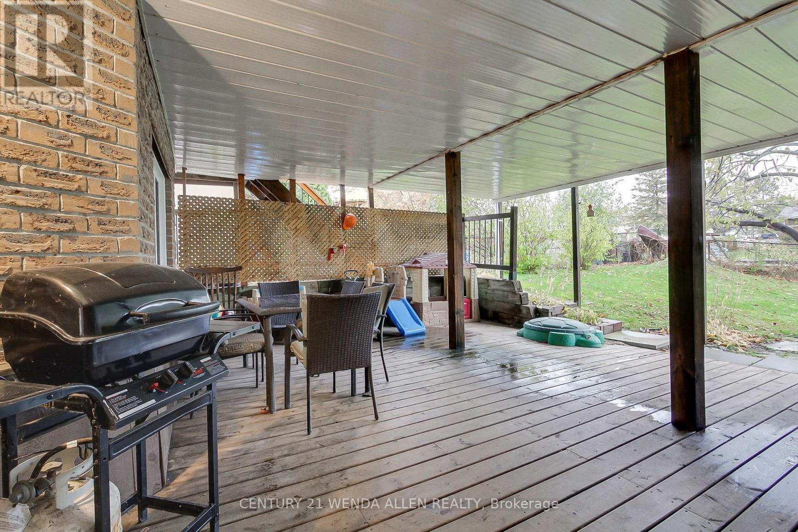 24 Maple Grove Road, Kawartha Lakes (Lindsay), Ontario  K9V 4R6 - Photo 35 - X12924146