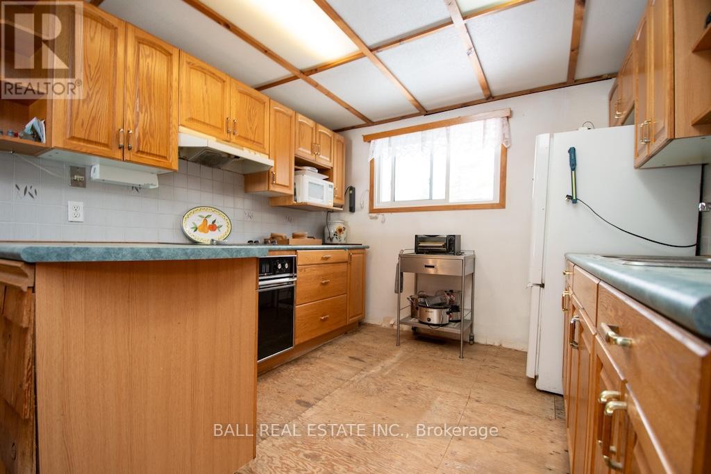 2137 Chipmunk Road, Douro-Dummer, Ontario  K0L 2H0 - Photo 19 - X12924610