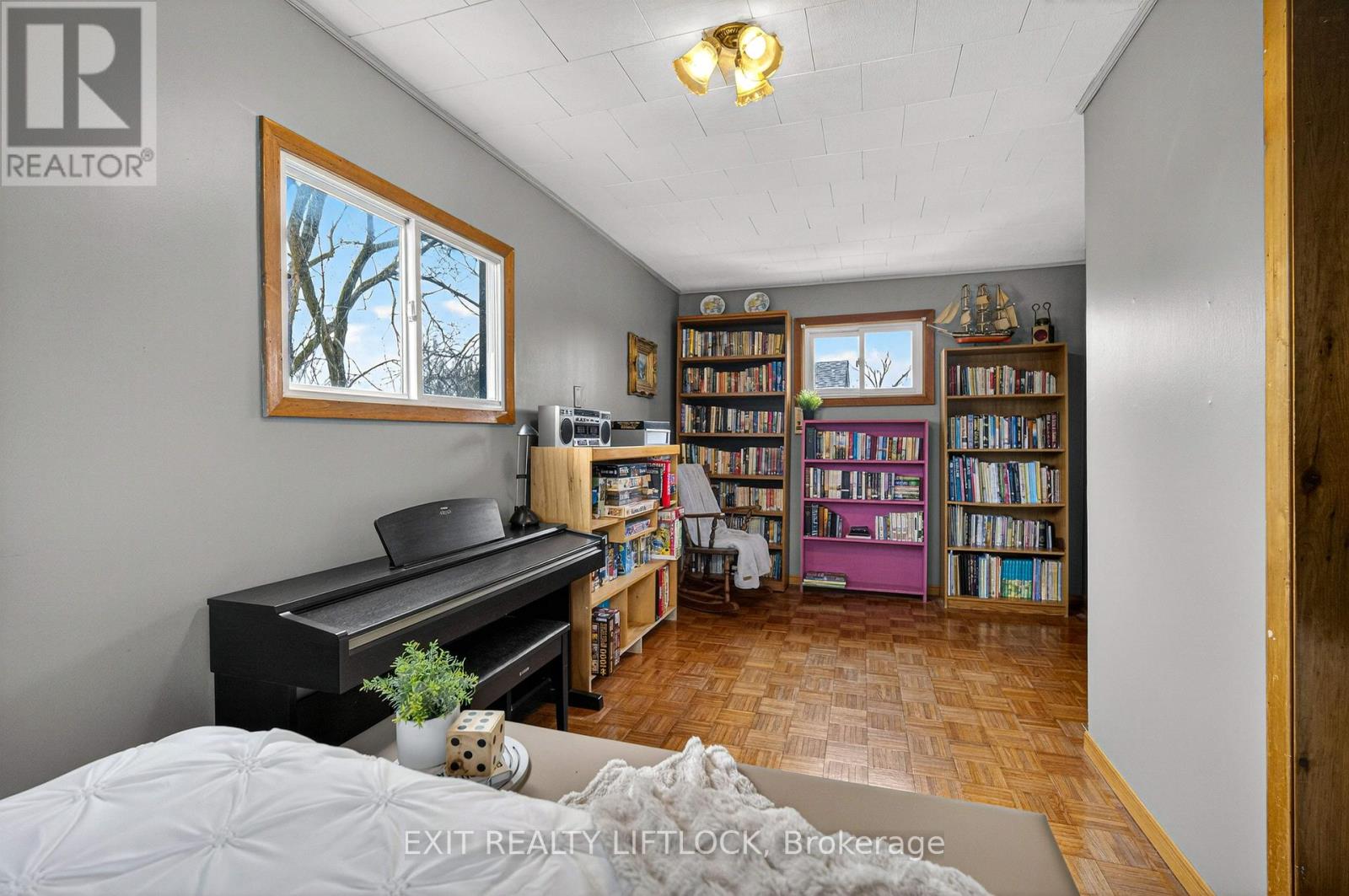 709 Orpington Road, Peterborough (Otonabee Ward 1), Ontario  K9J 4A5 - Photo 22 - X12924688