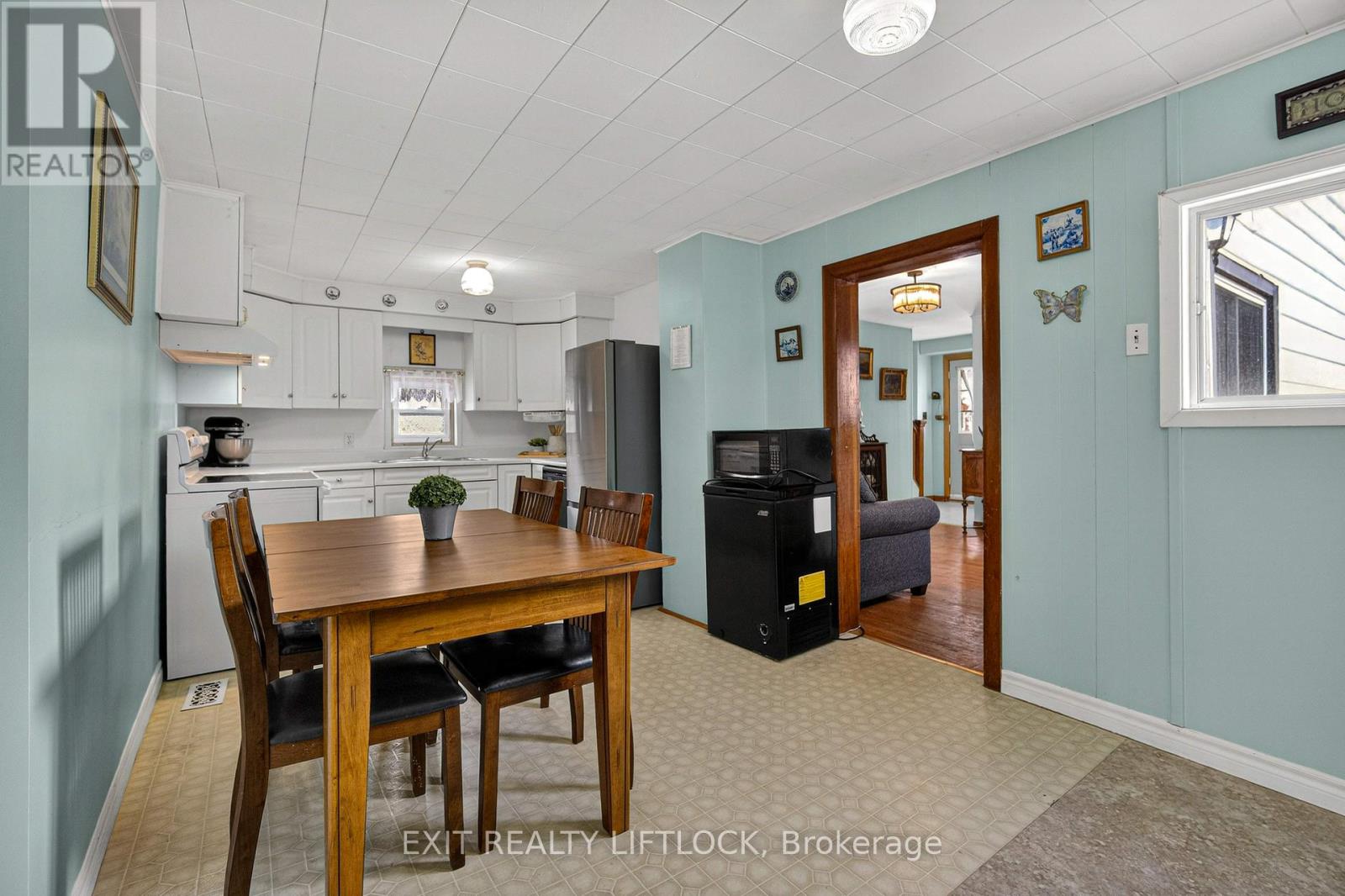 709 Orpington Road, Peterborough (Otonabee Ward 1), Ontario  K9J 4A5 - Photo 6 - X12924688