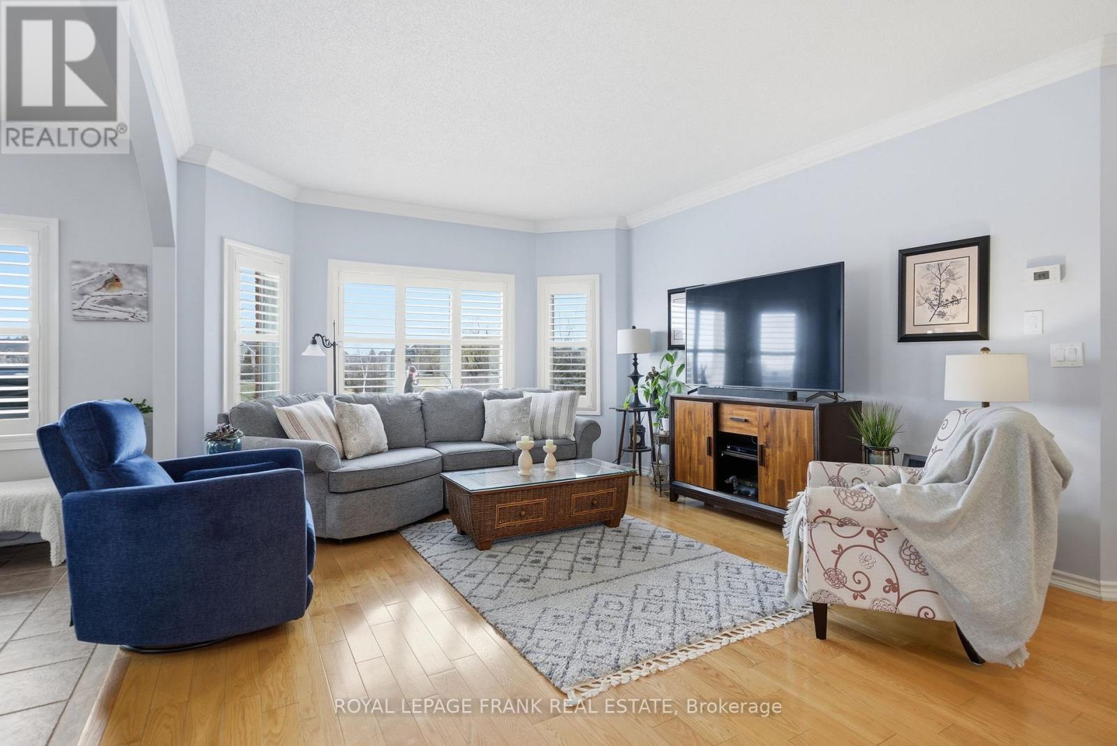 197 Mcgill Drive, Kawartha Lakes (Ops), Ontario  K9V 4R4 - Photo 13 - X12924806