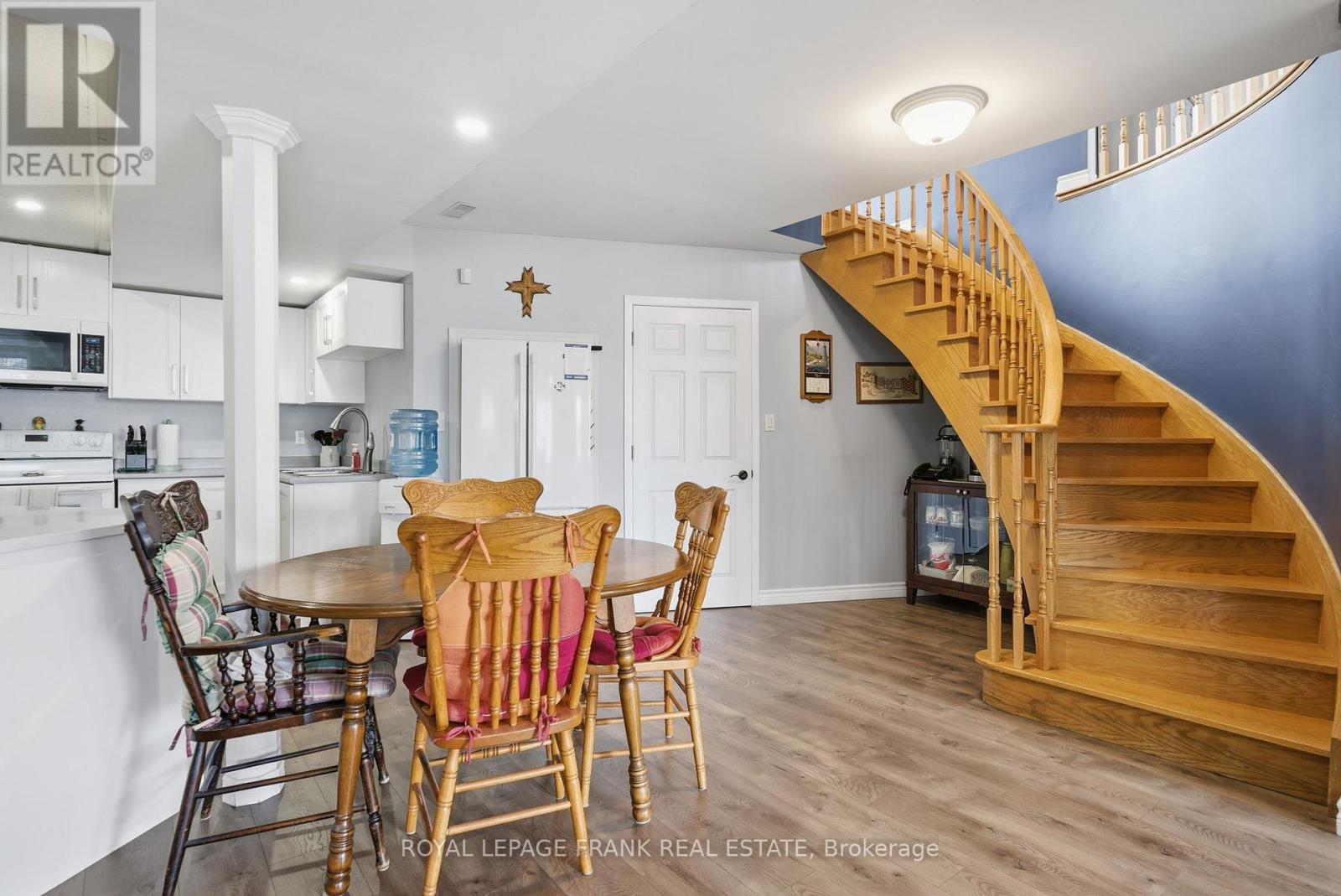 197 Mcgill Drive, Kawartha Lakes (Ops), Ontario  K9V 4R4 - Photo 40 - X12924806