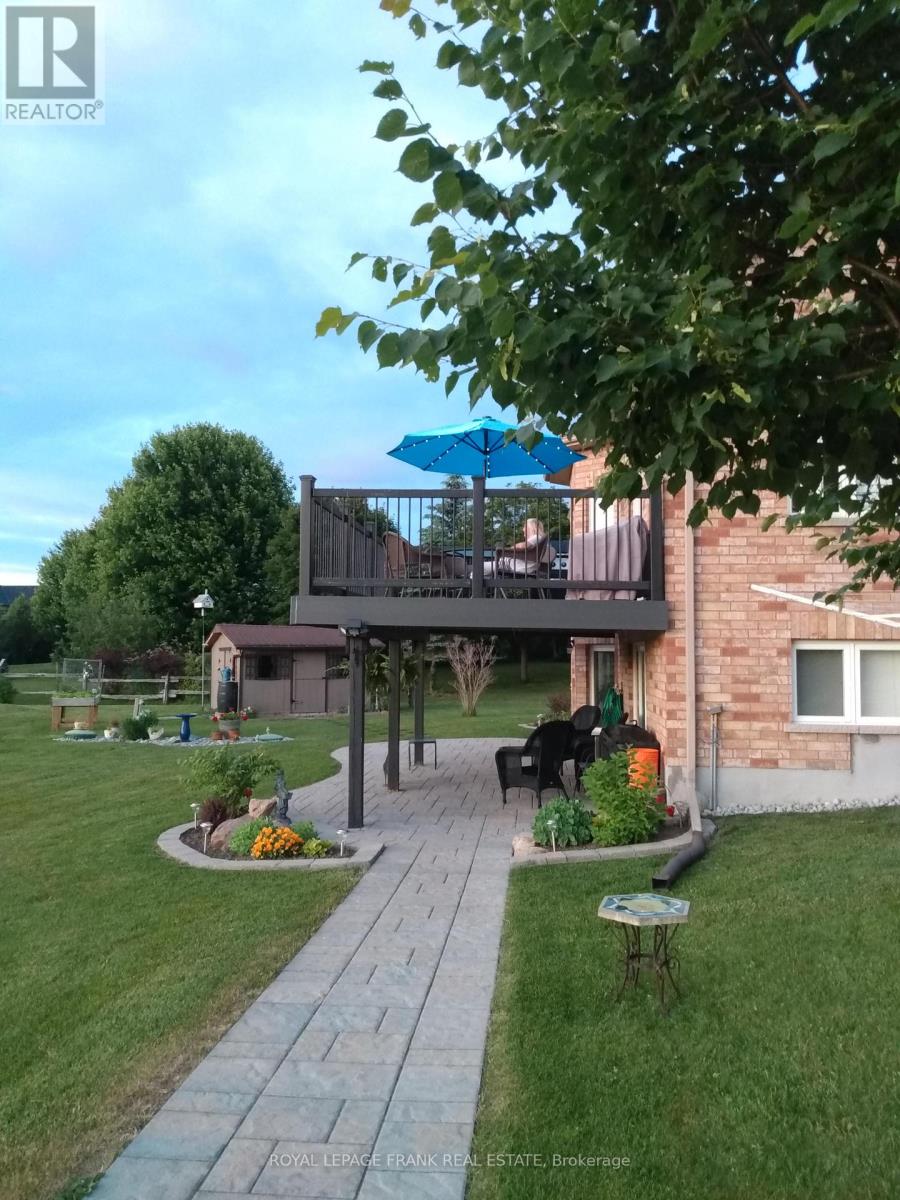 197 Mcgill Drive, Kawartha Lakes (Ops), Ontario  K9V 4R4 - Photo 43 - X12924806