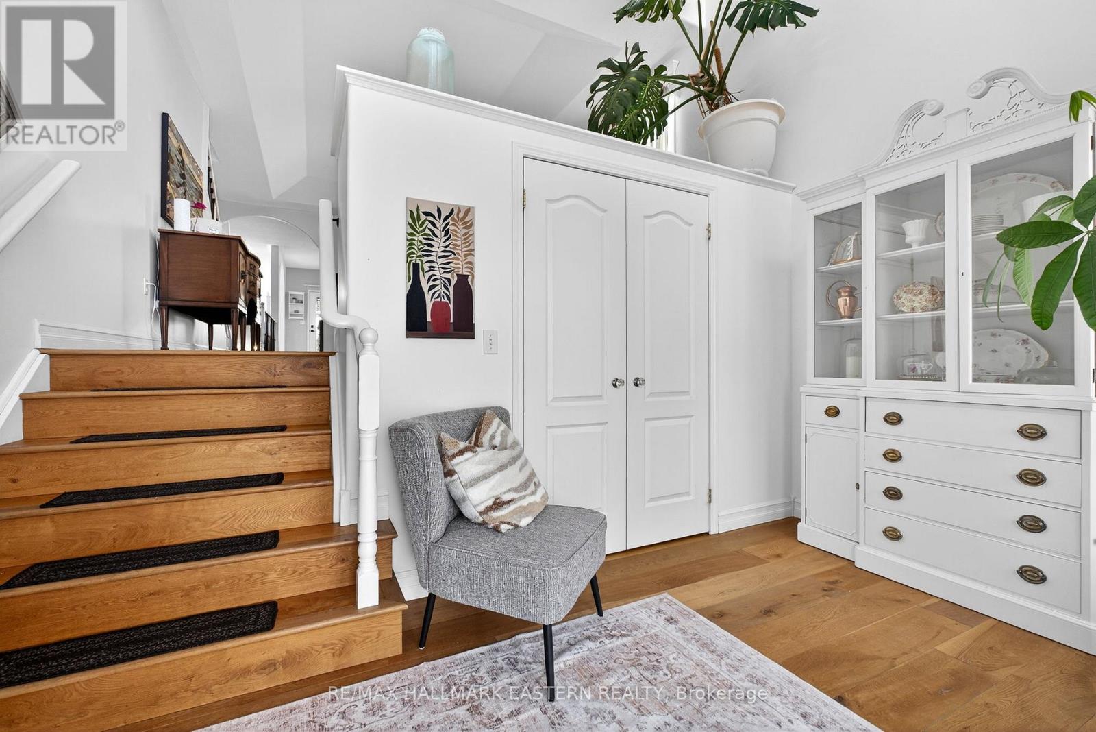 2543 Denure Drive, Peterborough (Monaghan Ward 2), Ontario  K9K 2S6 - Photo 4 - X12924872