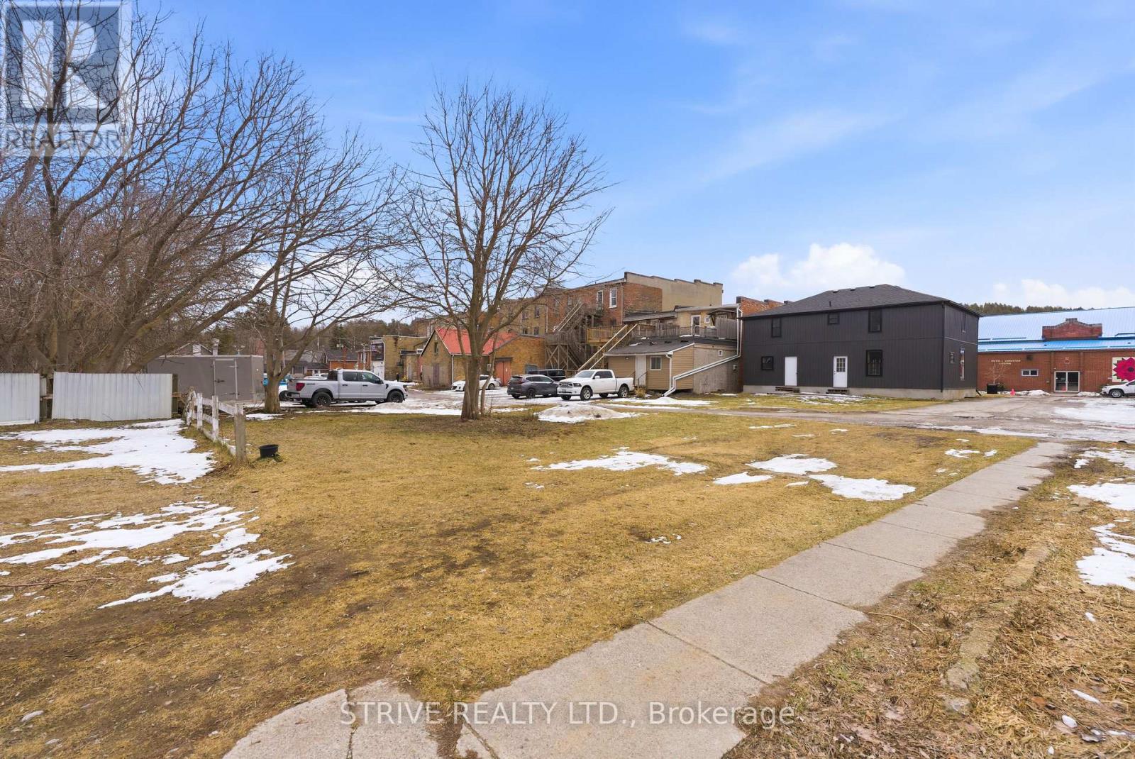 3-5 Centre Street, Cavan Monaghan (Millbrook Village), Ontario  L0A 1G0 - Photo 3 - X12924946