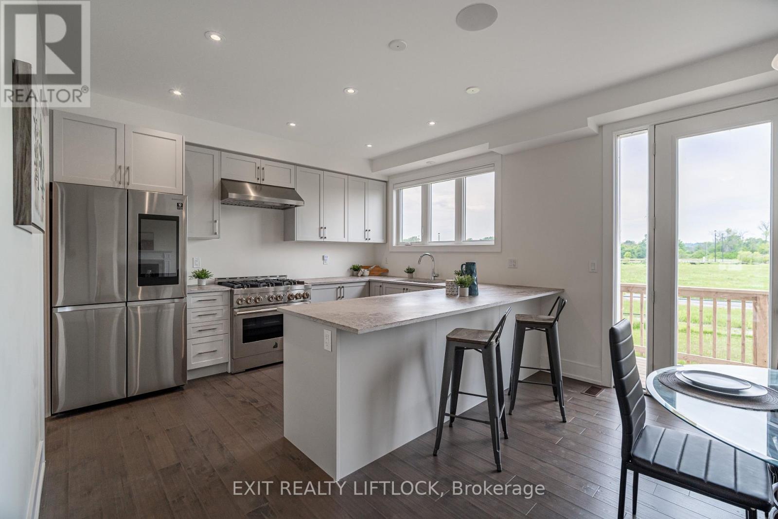 9 Wishing Well Lane, Otonabee-South Monaghan, Ontario  K9J 0K6 - Photo 13 - X12925120