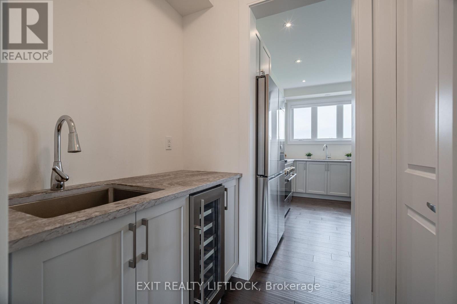 9 Wishing Well Lane, Otonabee-South Monaghan, Ontario  K9J 0K6 - Photo 16 - X12925120