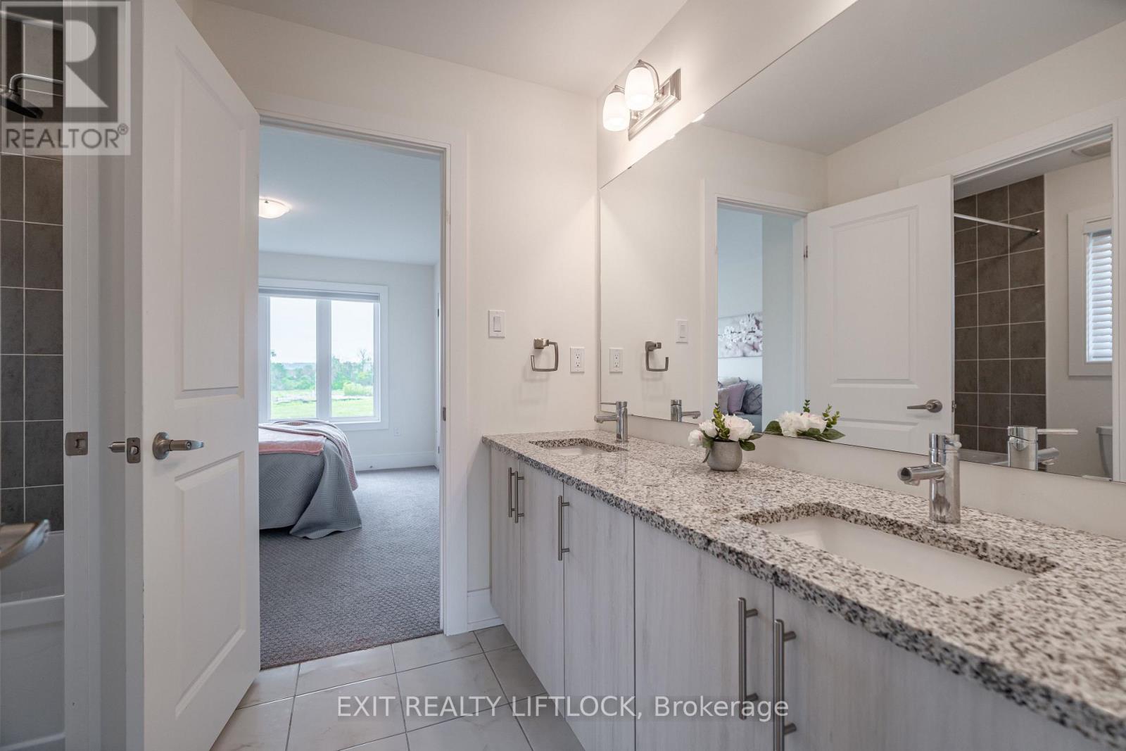 9 Wishing Well Lane, Otonabee-South Monaghan, Ontario  K9J 0K6 - Photo 25 - X12925120