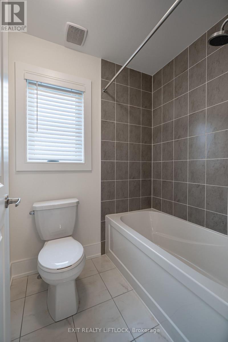 9 Wishing Well Lane, Otonabee-South Monaghan, Ontario  K9J 0K6 - Photo 26 - X12925120