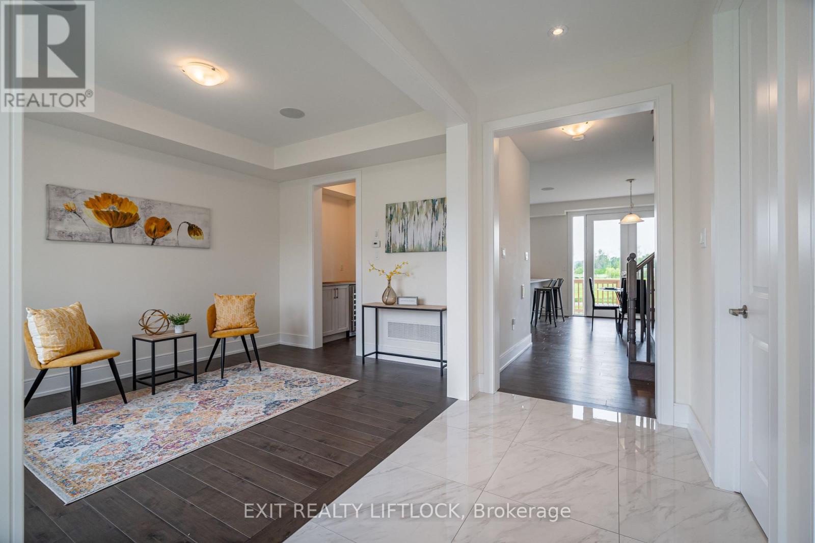 9 Wishing Well Lane, Otonabee-South Monaghan, Ontario  K9J 0K6 - Photo 8 - X12925120