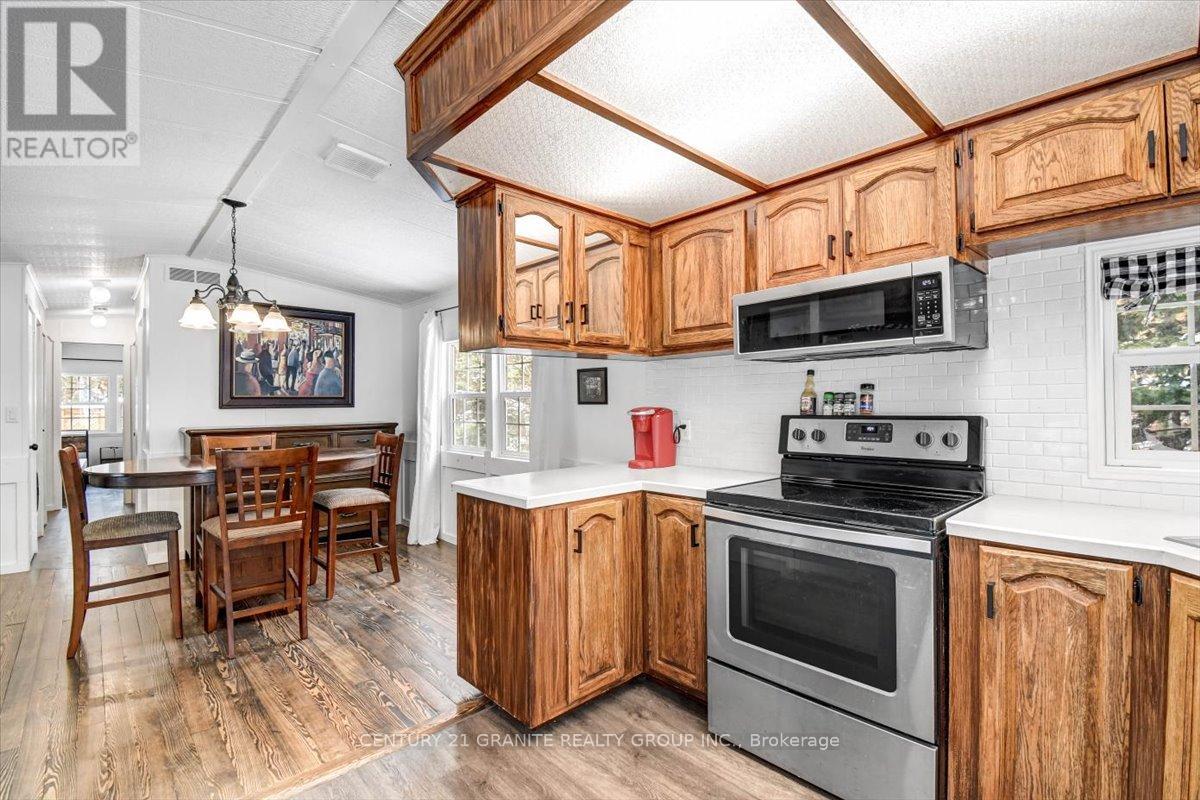 19 High Bush Road, Hastings Highlands (Mcclure Ward), Ontario  K0L 2K0 - Photo 10 - X12925190