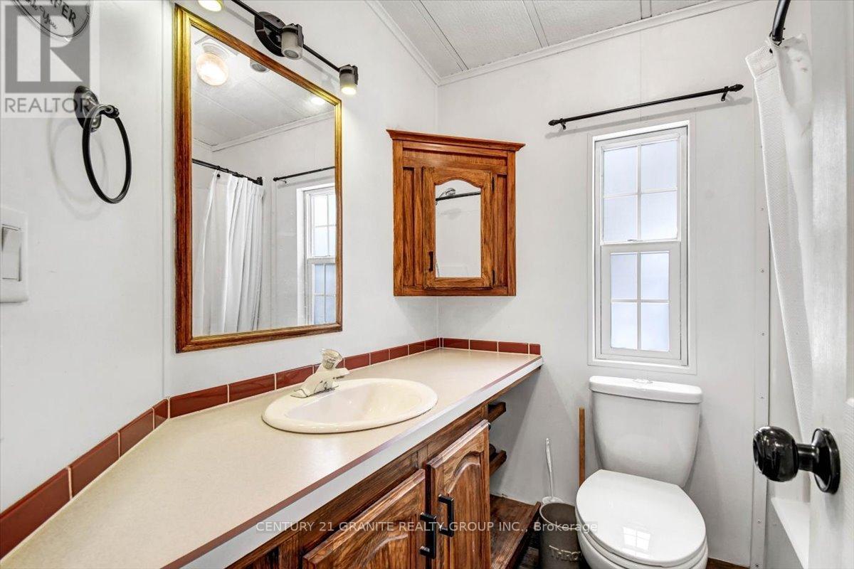 19 High Bush Road, Hastings Highlands (Mcclure Ward), Ontario  K0L 2K0 - Photo 22 - X12925190