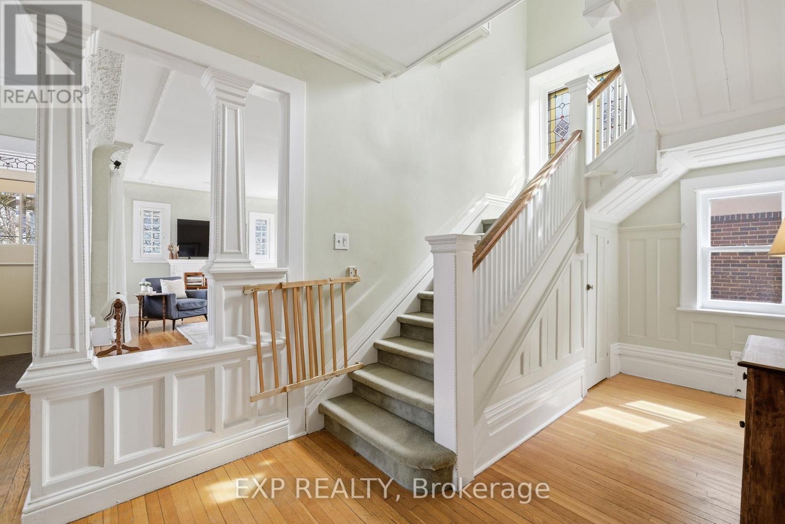 385 Stewart Street, Peterborough (Town Ward 3), Ontario  K9H 4A9 - Photo 12 - X12925444