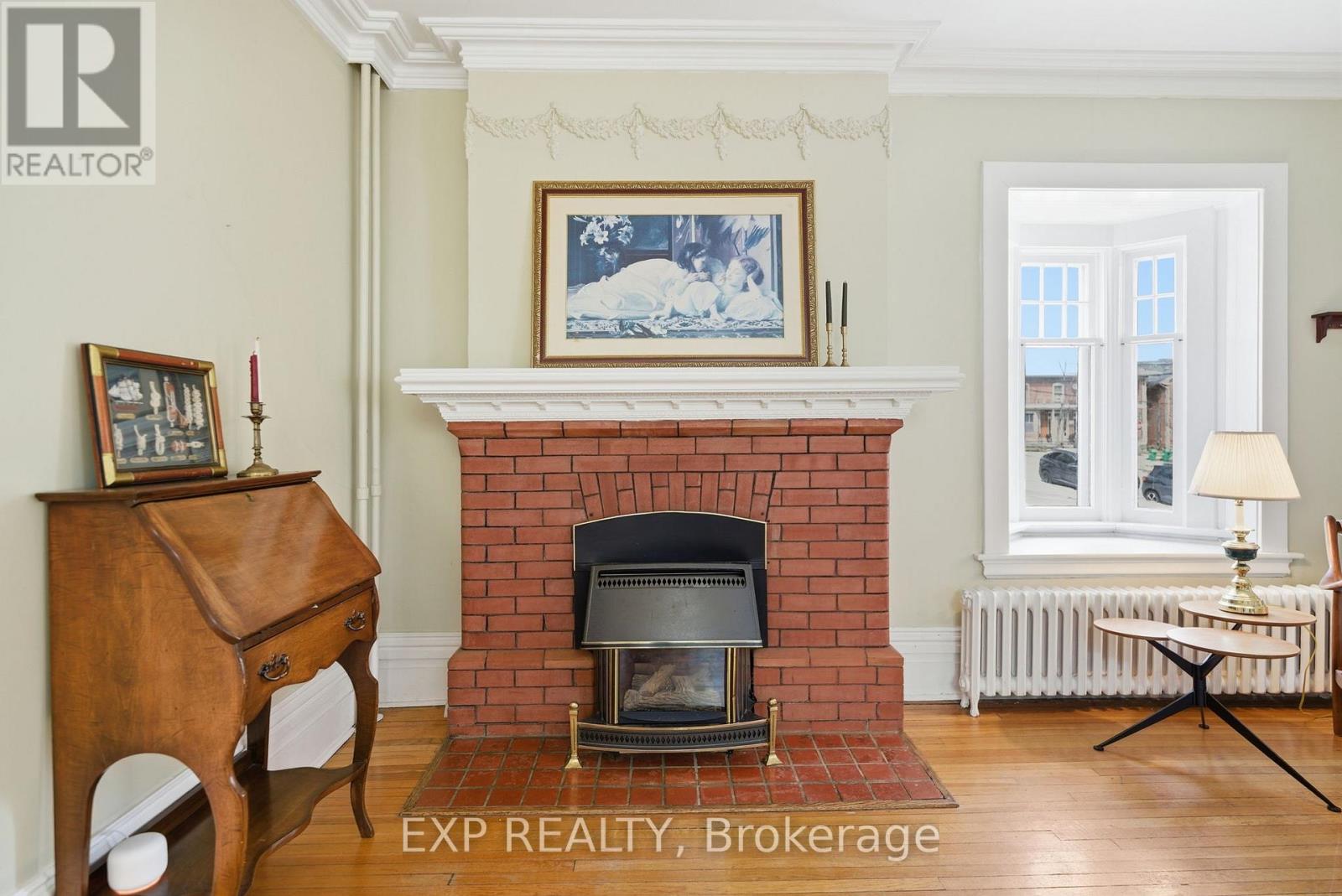 385 Stewart Street, Peterborough (Town Ward 3), Ontario  K9H 4A9 - Photo 13 - X12925444