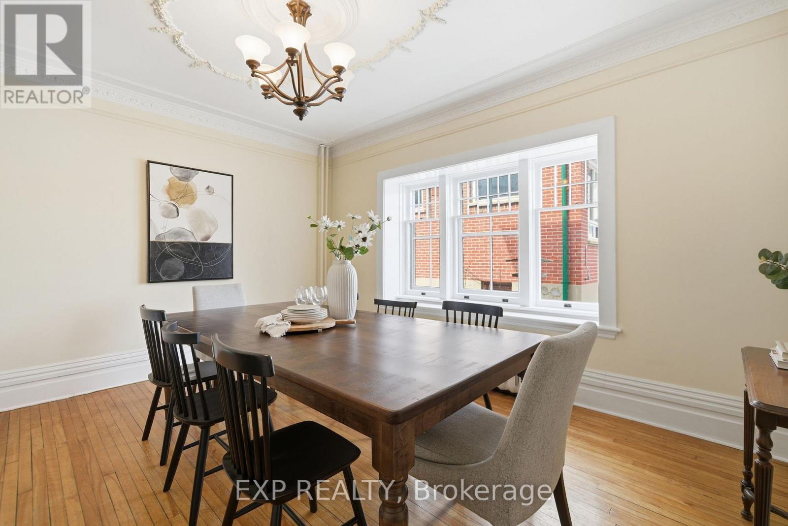 385 Stewart Street, Peterborough (Town Ward 3), Ontario  K9H 4A9 - Photo 14 - X12925444