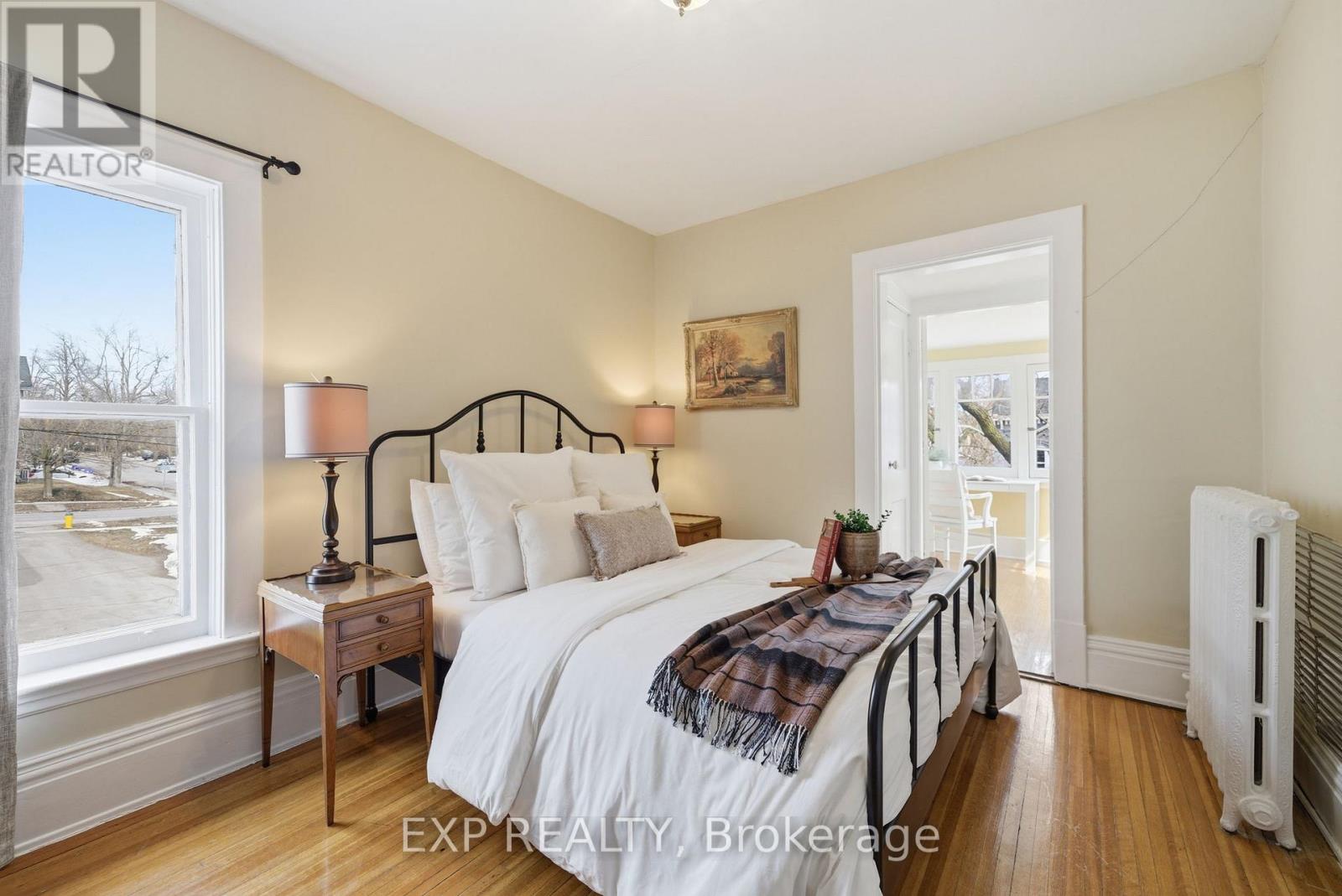 385 Stewart Street, Peterborough (Town Ward 3), Ontario  K9H 4A9 - Photo 25 - X12925444