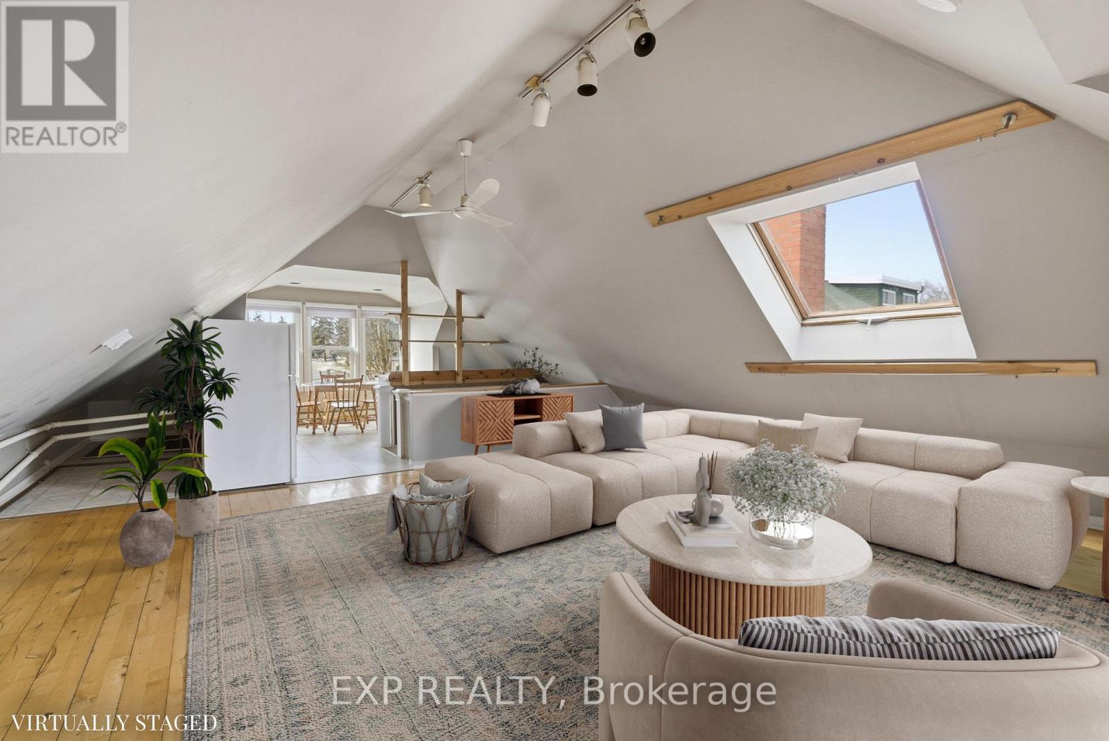 385 Stewart Street, Peterborough (Town Ward 3), Ontario  K9H 4A9 - Photo 37 - X12925444