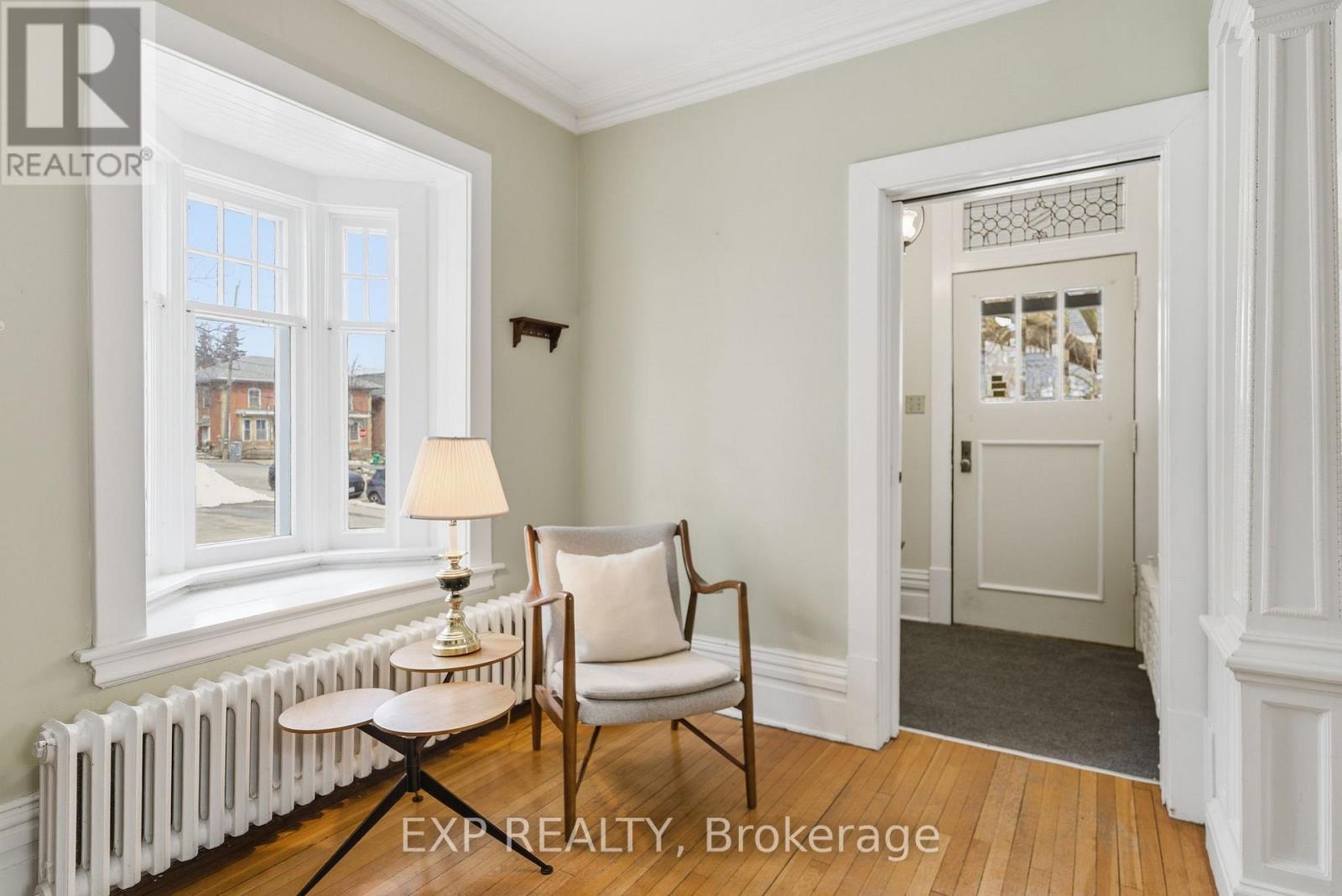 385 Stewart Street, Peterborough (Town Ward 3), Ontario  K9H 4A9 - Photo 8 - X12925444