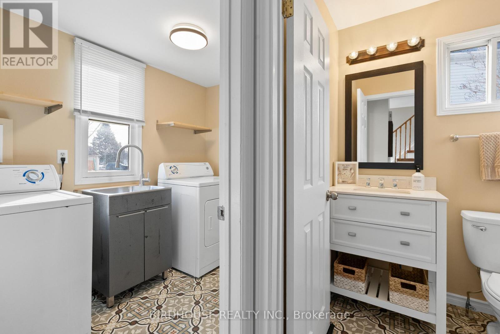 199 Elgin Street, Kawartha Lakes (Lindsay), Ontario  K9V 6B1 - Photo 17 - X12925630