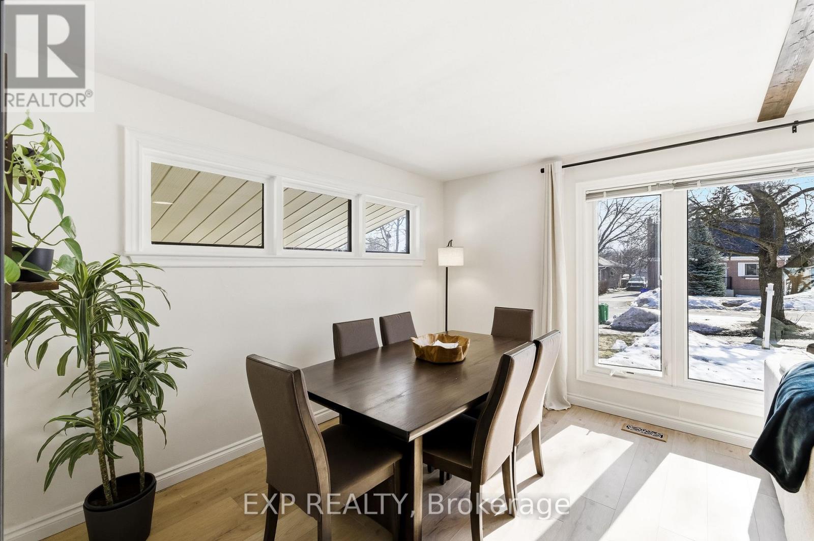 198 Shelbourne Street, Peterborough (Northcrest Ward 5), Ontario  K9H 5K4 - Photo 16 - X12925552