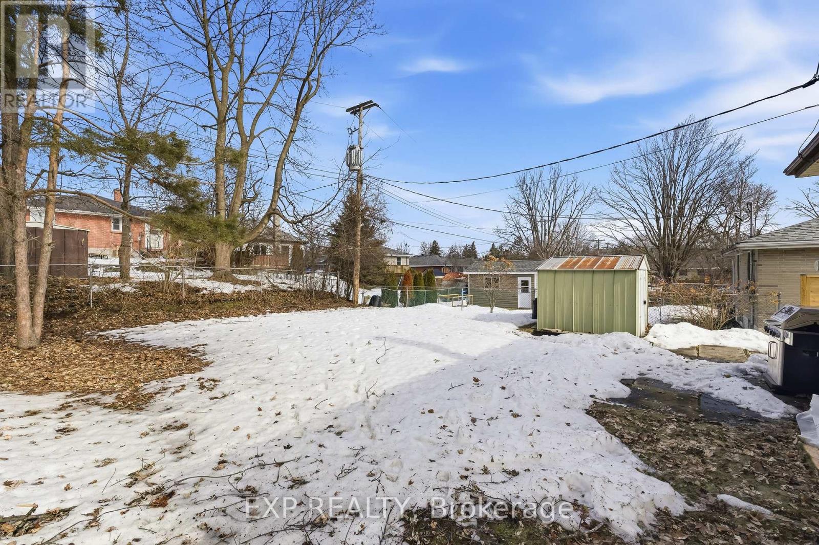 198 Shelbourne Street, Peterborough (Northcrest Ward 5), Ontario  K9H 5K4 - Photo 32 - X12925552
